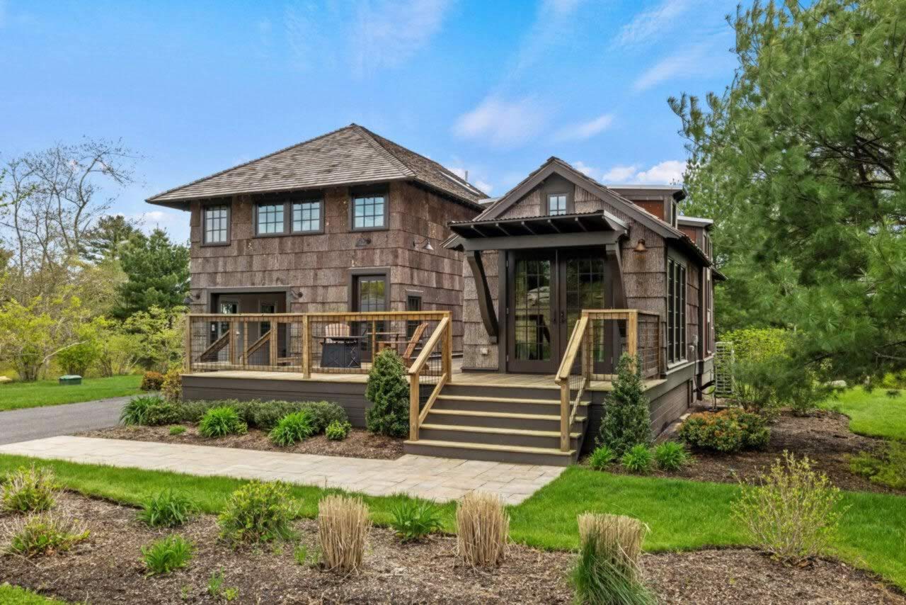 Preserve Realty - Rhode Island Luxury Awaits